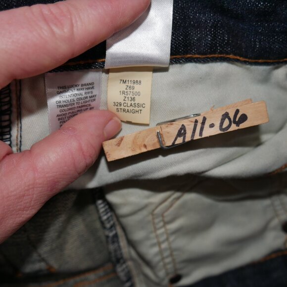 Lucky Brand 329 Jeans Men's Size 42x32 Straight Leg Stretch Dark Rinse - Picture 9 of 10